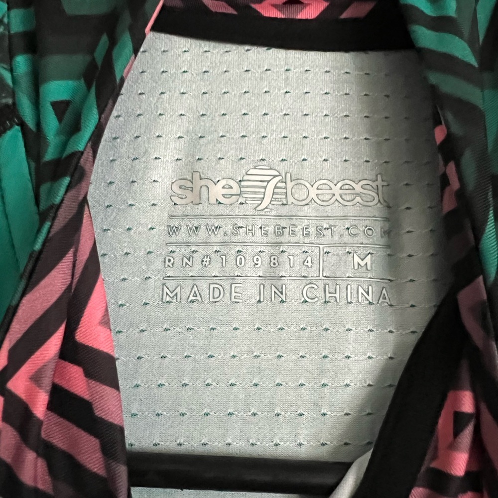 SheBeest Cycling Kit - Picture 3 of 11
